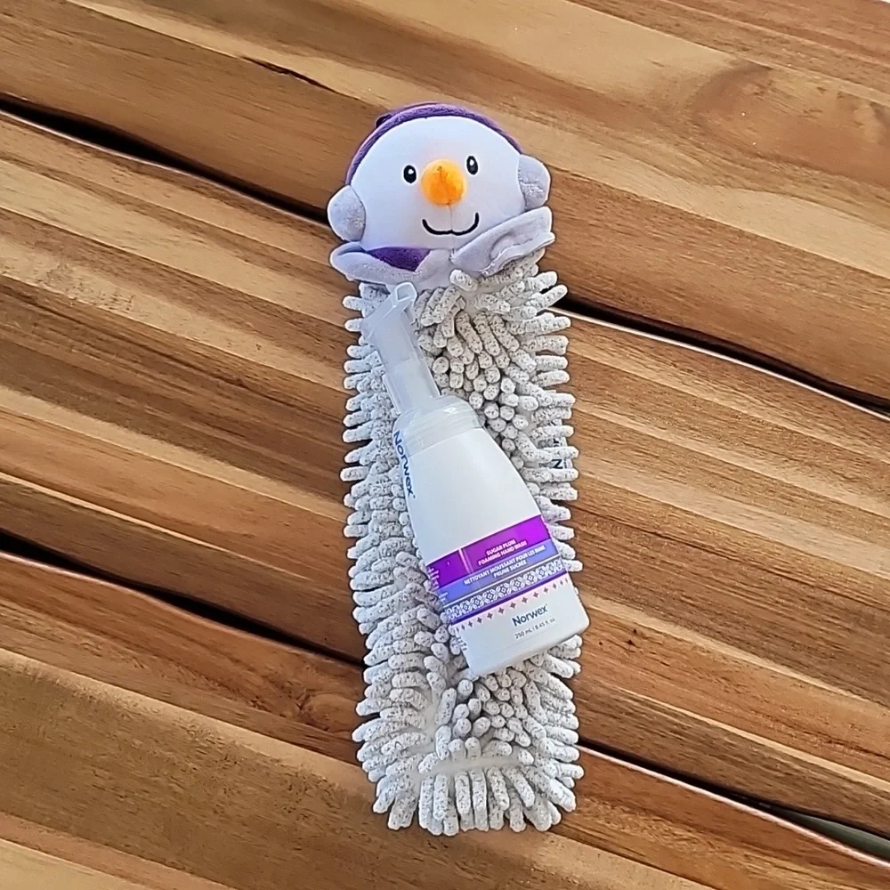 Norwex Pet to Dry Snowman and Foaming Hand Wash